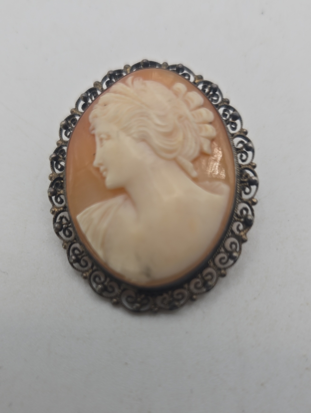 Vintage Cameo Brooch in Cream and Peach 800 Silver